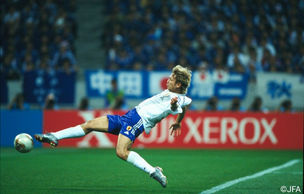 公式】日韓W杯から15年。選手、監督、解説者…今も活躍を続ける男