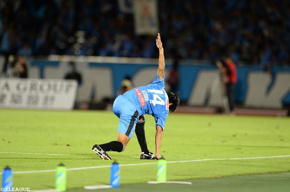 ゴールパフォーマンス総まとめ 川崎フロンターレ 中村憲剛選手が披露した今までのゴールパフォーマンスをまとめちゃいました ｊリーグ Jp