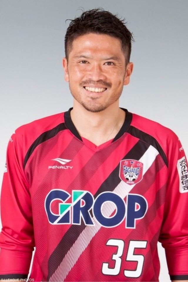 元鹿島アントラーズ、ファジアーノ岡山の岩政大樹選手のサイン入りスパイク 元鹿島アントラーズ、ファジアーノ岡山の岩政大樹選手のサイン