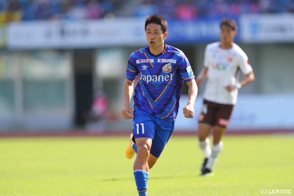 公式】【#サッカーを愛しサッカーに愛された男】玉田圭司選手引退へ