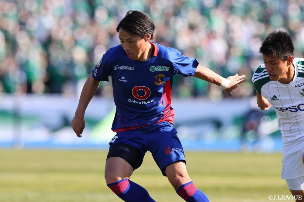 奈良クラブ Squadra 選手支給品 練習着 ハーフジップ