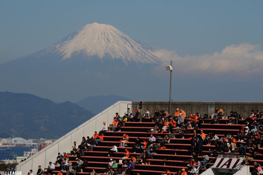 選手からあなたへ スタジアムにはこんなに魅力がつまってます ｊリーグ Jp