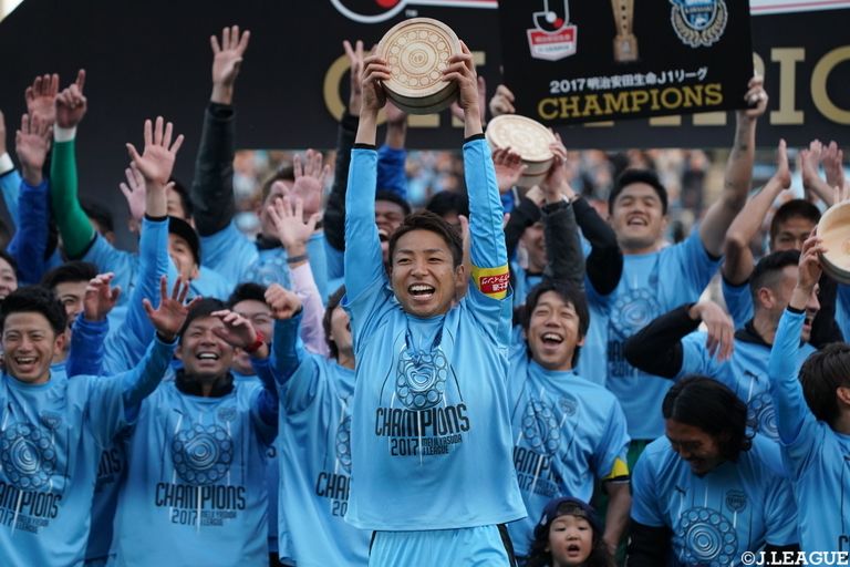 小林悠選手「2017J.LEAGUE 最優秀選手賞・得点王 記念グッズ
