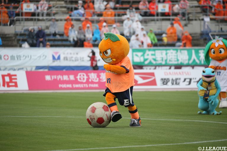 マスコット１１体vsマスコット１１体 ゆるキャラサッカーとは ｊリーグ Jp